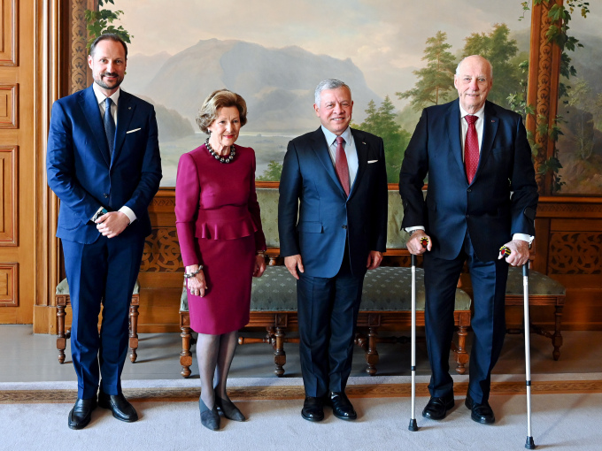 Kong Harald, Dronning Sonja og Kronprins Haakon tar imot Kong Abdullah II av Jordan i audiens på Slottet. Foto: Sven Gj. Gjeruldsen, Det kongelige hoff
